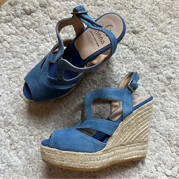 Kanna: Sky Blue Suede Espadrille Ankle Buckle Wedges NWOT Size 39 - Picture 13 of 13